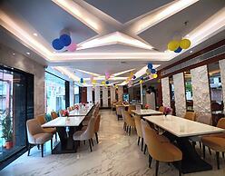 Royal Galaxy Hotel