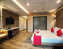 Royal Galaxy Hotel