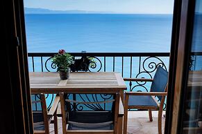Kshira Oasis Qeparo - Boutique Beachfront Suites & Restaurant