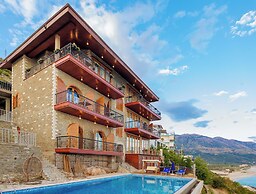 Kshira Oasis Qeparo - Boutique Beachfront Suites & Restaurant