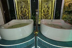 Hangover Hostel Patong