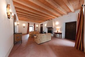 Corte Castello