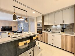 C Living - Premium 3 Bedroom - AQIQ