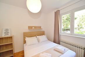 HOUSE 44 Apartments