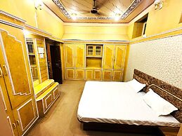 Millionaire Homestay