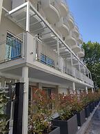 HOTEL REGAL