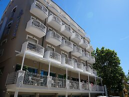 HOTEL REGAL
