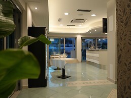 HOTEL REGAL