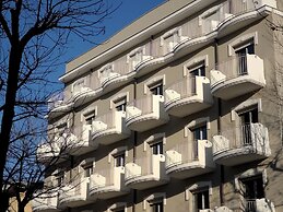 HOTEL REGAL