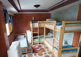 FU Space Hostel