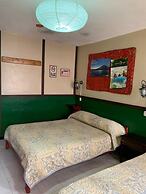 Hostal Flying Donkey