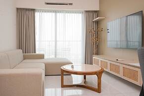 Comfortable and Best View 3BR Apartment Sky House BSD