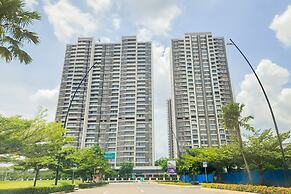 Comfortable and Best View 3BR Apartment Sky House BSD