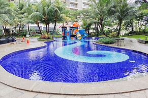 Comfortable and Best View 3BR Apartment Sky House BSD