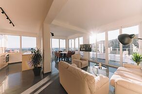 La Mer Beach Residence