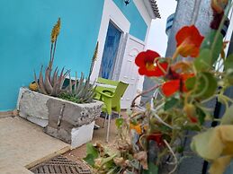 Tropicana Holiday Apartments