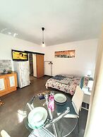 Tropicana Holiday Apartments