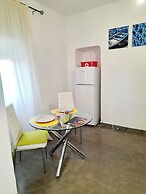 Tropicana Holiday Apartments