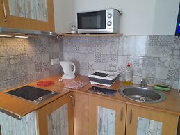 Tropicana Holiday Apartments