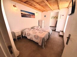 Tropicana Holiday Apartments