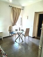 Tropicana Holiday Apartments