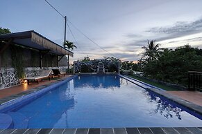 Kelingking Garden Villa