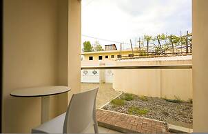 Grandstay Beach Room 01