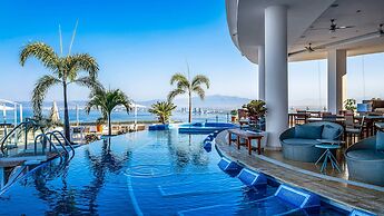 HOLT Grand Miramar Residences