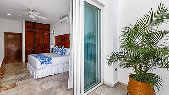 HOLT Grand Miramar Residences