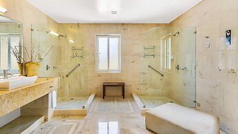 HOLT Grand Miramar Residences