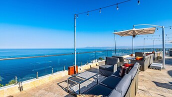 HOLT Grand Miramar Residences