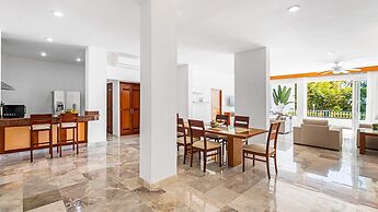 HOLT Grand Miramar Residences