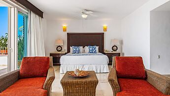 HOLT Grand Miramar Residences