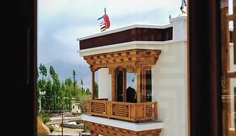 The Rangjung Hotel