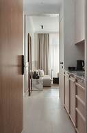 Luxury Suites by Lato
