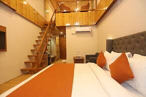 Udit Regency by west western kasol ( Central Heated and Air Cooled )