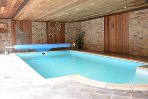 Villa in Coo Near Waterfalls With Pool
