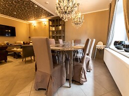 Villa in Coo With Indoor Pool & Near Waterfalls