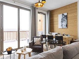 Apartment in La Rosiere With Alpine Views