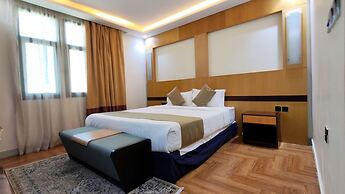 Mira Suit Serviced Apartments