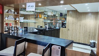 Mira Suit Serviced Apartments