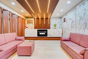 Elite Stays at DLF Newtown