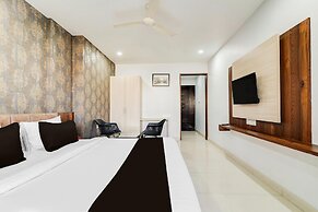 Elite Stays at DLF Newtown