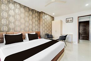Elite Stays at DLF Newtown