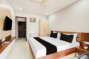 Elite Stays at DLF Newtown