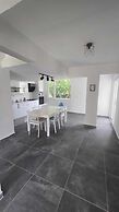 VILLA OLINDA 4 BED with huge garden