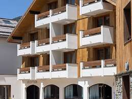 Apartment in Chantemerle Near Serre Chevalier