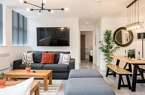 The Coach House by Elite