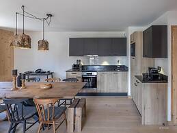 Apartment in Chantemerle Near Ski Slopes