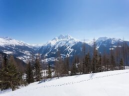 Apartment in La Rosiere With Panoramic Views